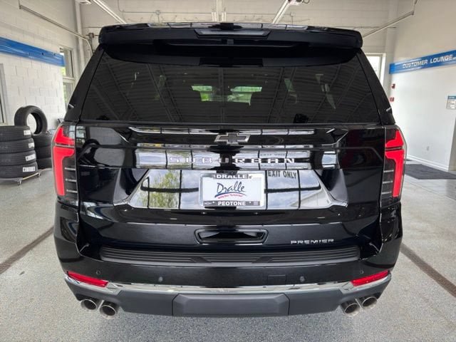 New 2026 Chevrolet Suburban Premier w/ Sun And Tow Package AWD/4WD image 10