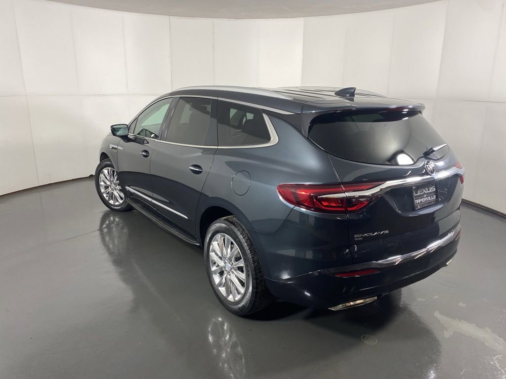 Used 2021 Buick Enclave Premium w/ Sun and Sites Package image 10