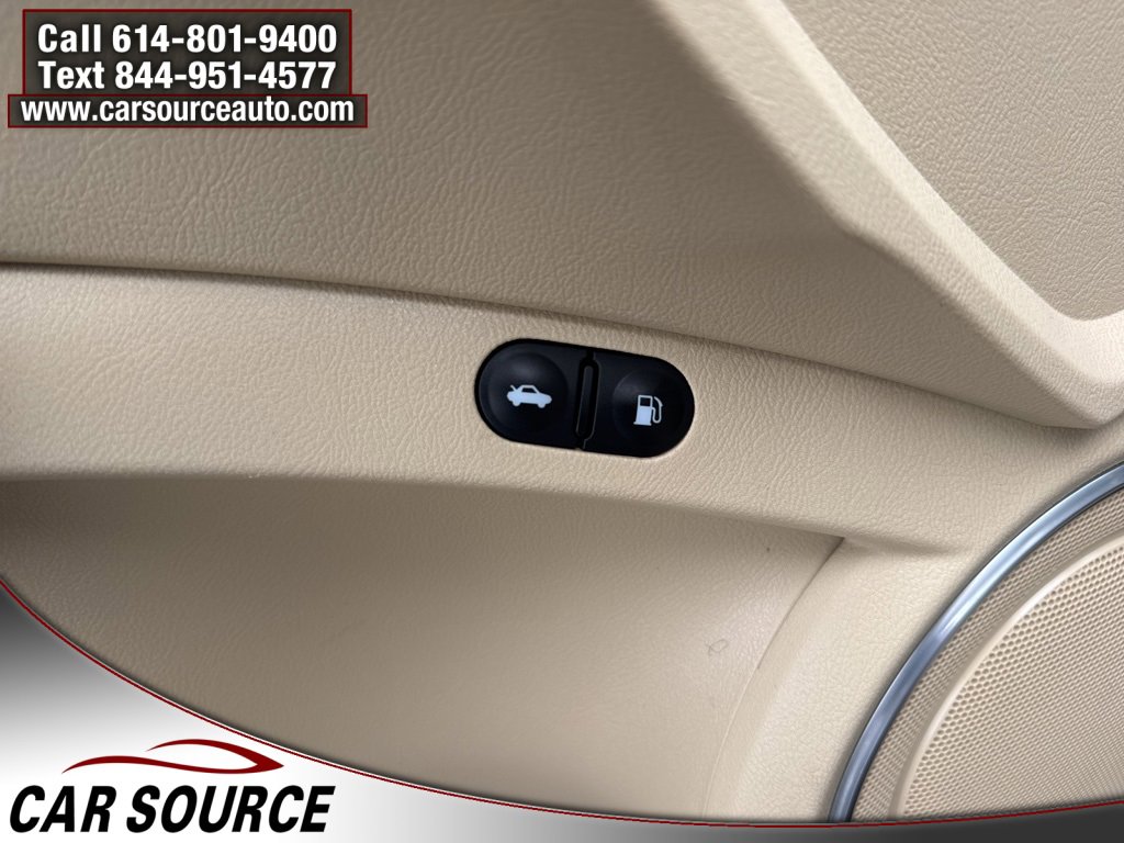 Used 2012 Acura TL image 16