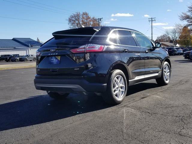 Certified 2024 Ford Edge SEL w/ Convenience Package image 4