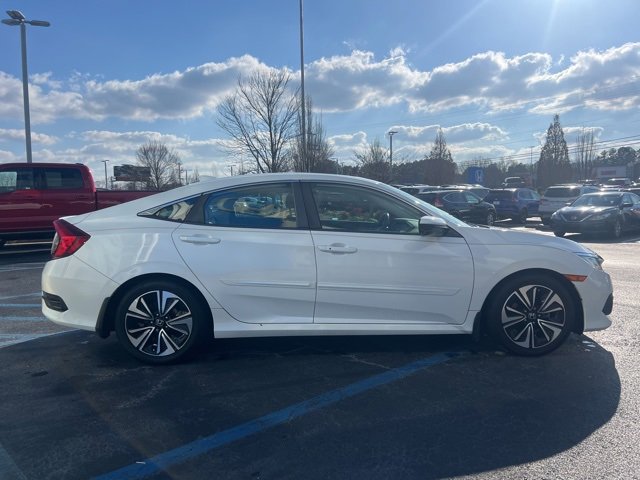 Certified 2018 Honda Civic EX-T image 5