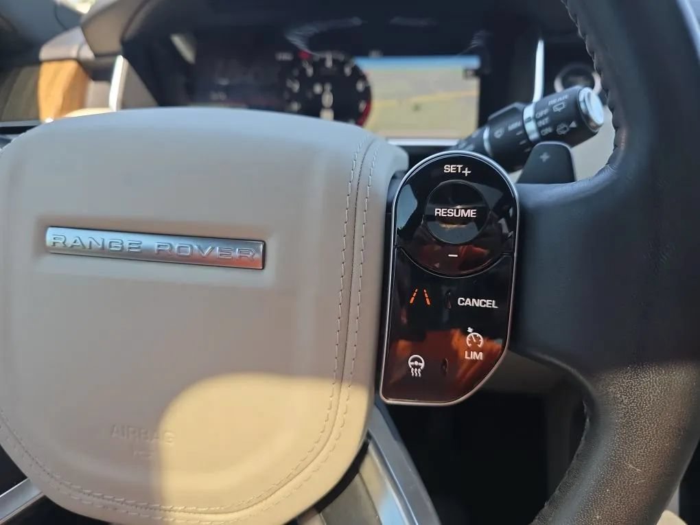 Used 2019 Land Rover Range Rover HSE AWD/4WD image 20