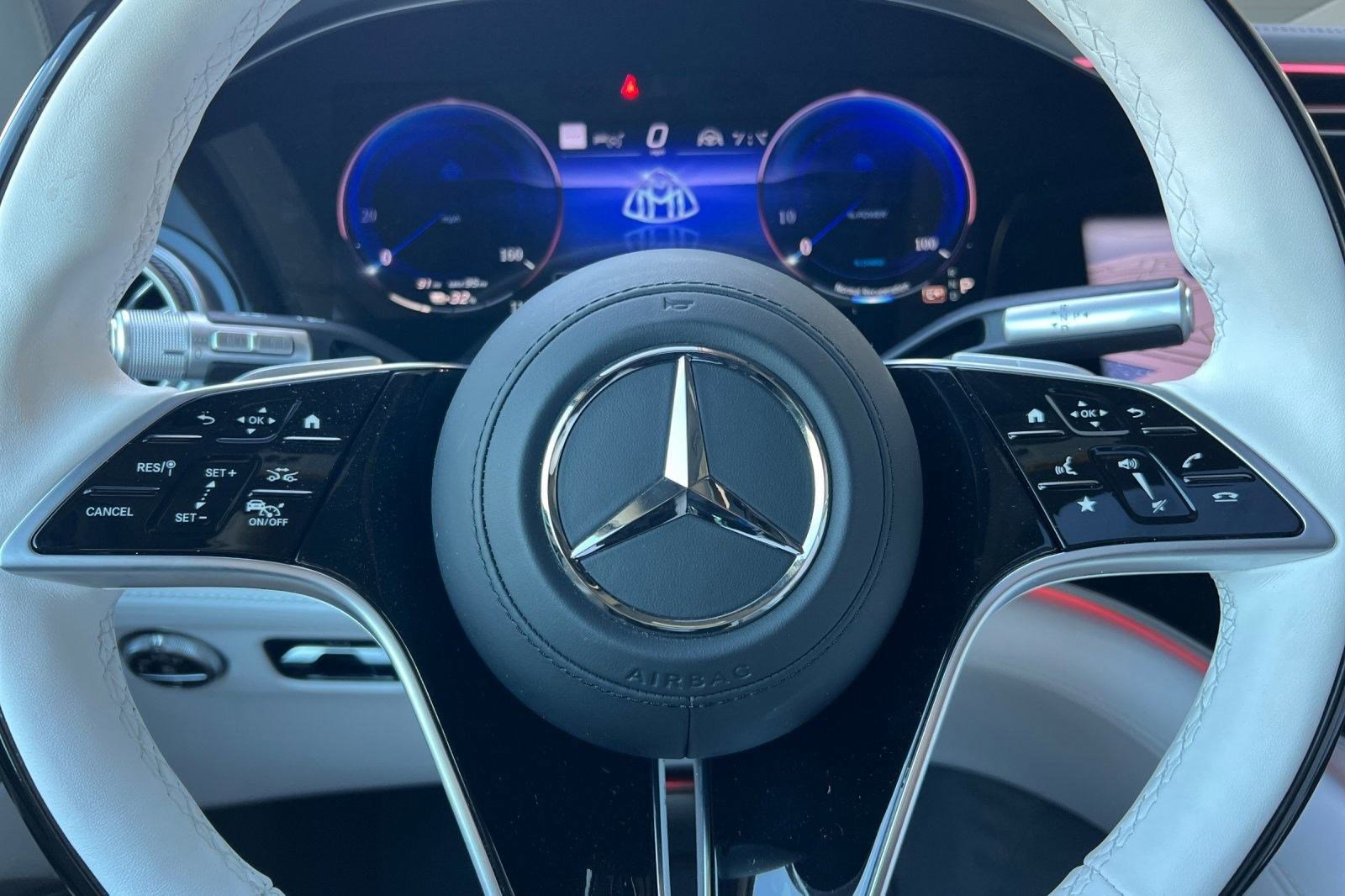 New 2026 Mercedes-Benz Maybach EQS 680 4MATIC image 15