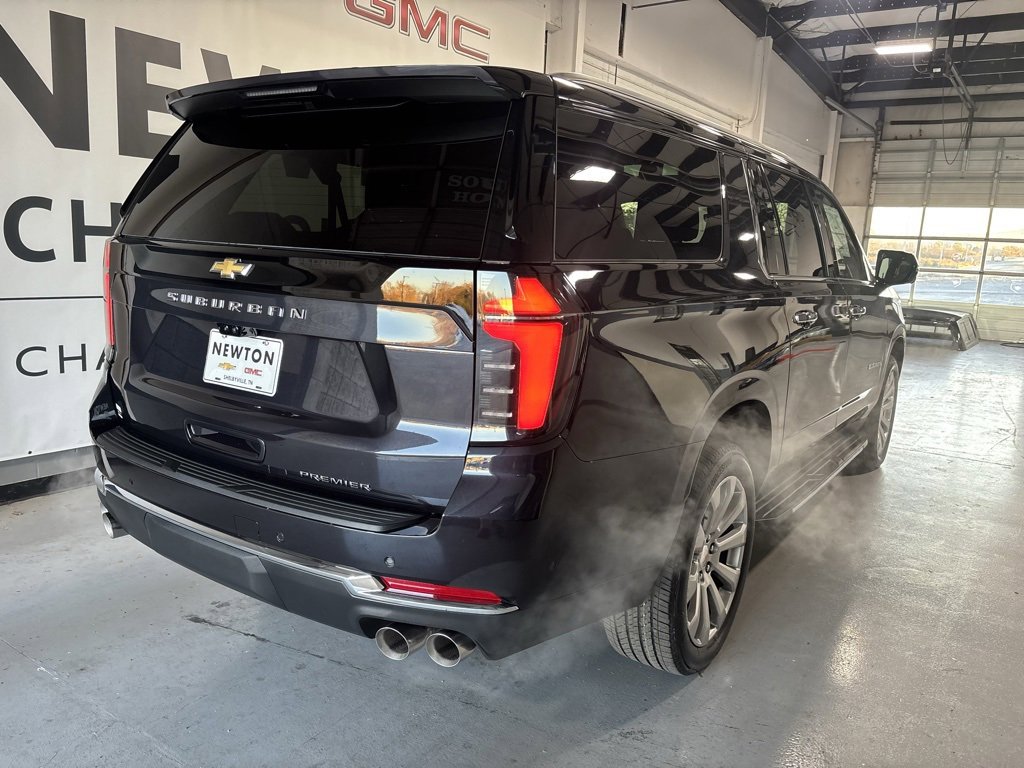 New 2026 Chevrolet Suburban Premier image 32