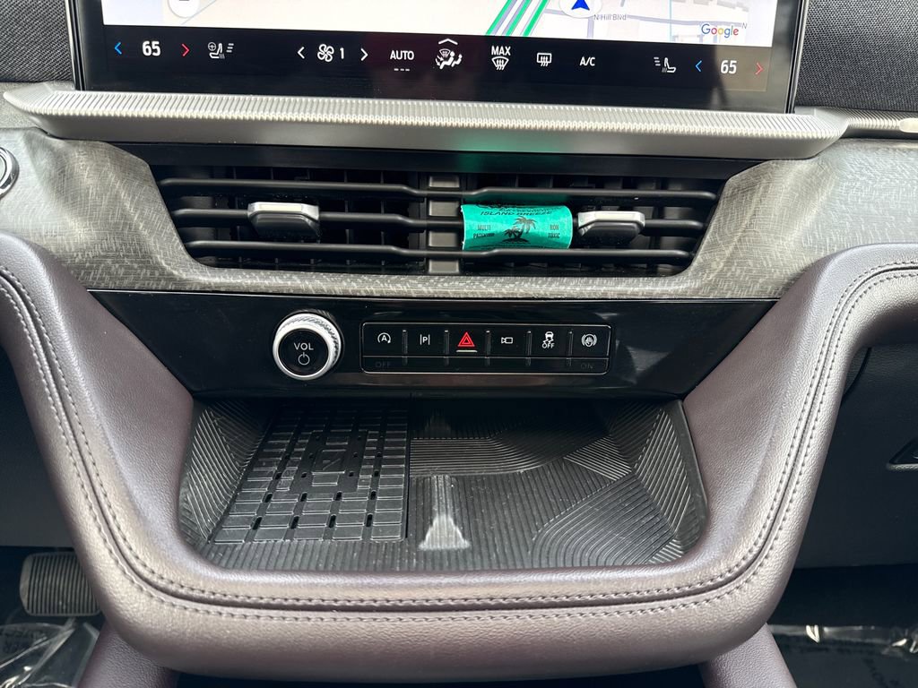 Used 2025 Ford Explorer Platinum w/ LUX Leather Package image 33