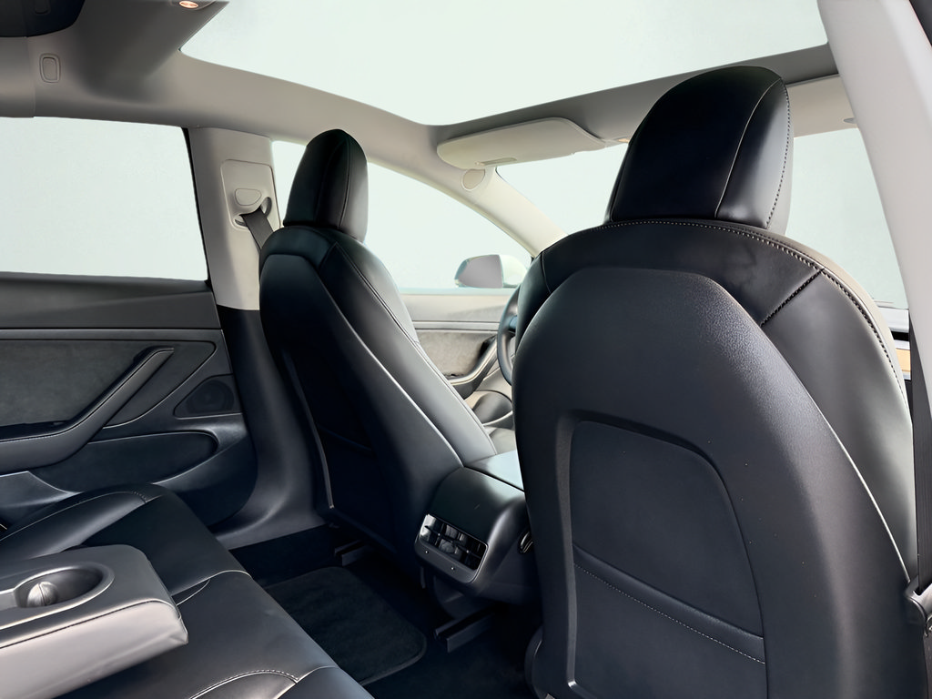 Used 2021 Tesla Model 3 Standard Range Plus RWD image 26