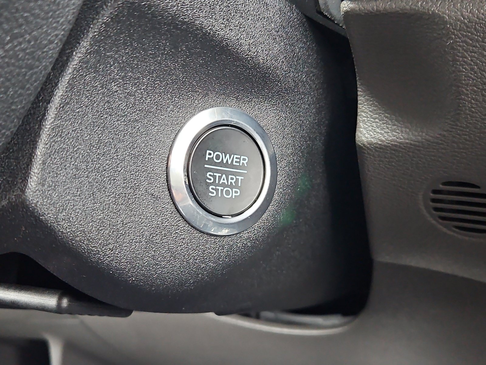 Used 2024 Ford E-Transit Low Roof RWD image 28