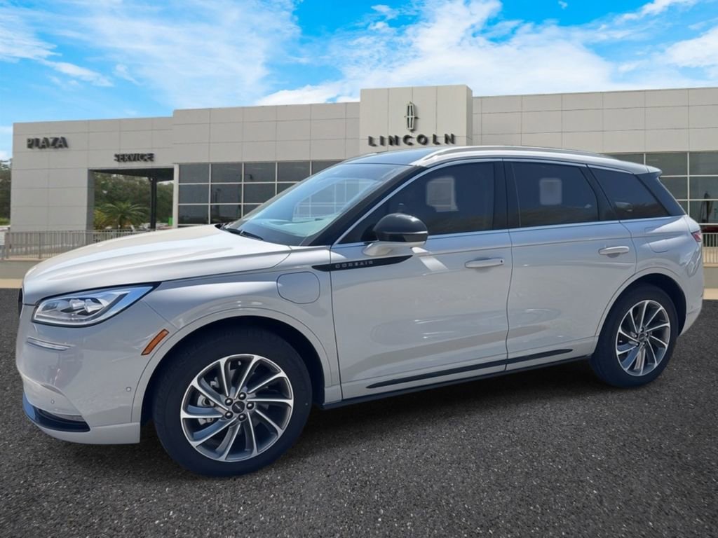 Used 2022 Lincoln Corsair Grand Touring w/ Elements Technology Bundle image 7