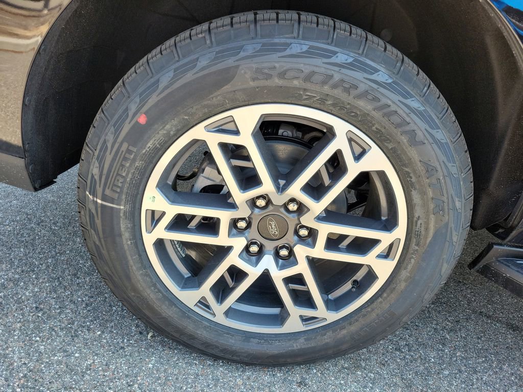 New 2026 Ford Expedition Active image 6