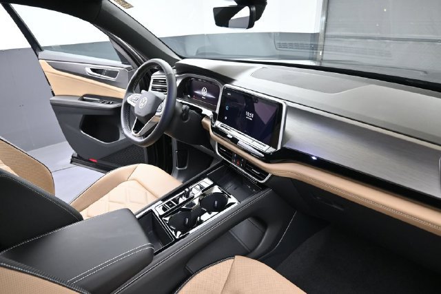 New 2026 Volkswagen Atlas Cross Sport SE AWD/4WD image 12