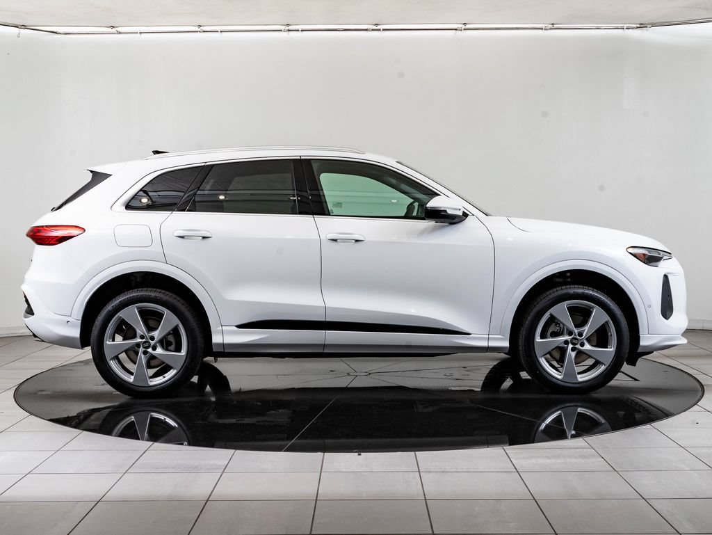 New 2026 Audi Q5 Premium Plus AWD/4WD image 11