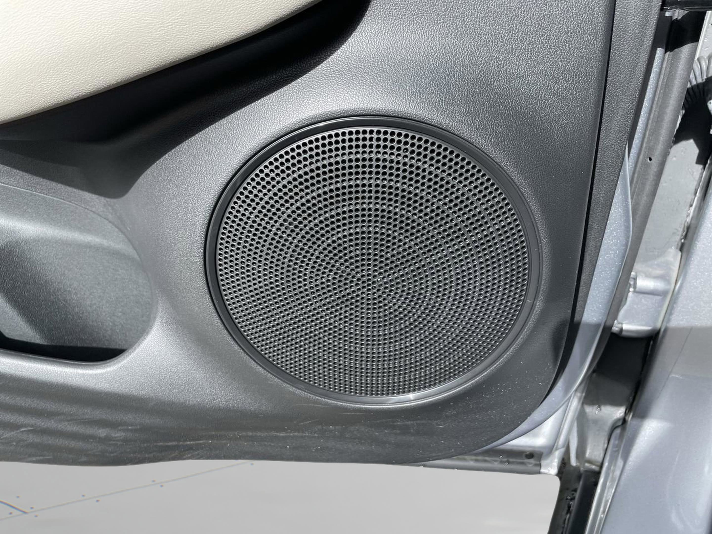 Certified 2023 Honda HR-V LX image 27