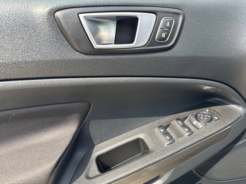 Used 2018 Ford EcoSport SE FWD image 22