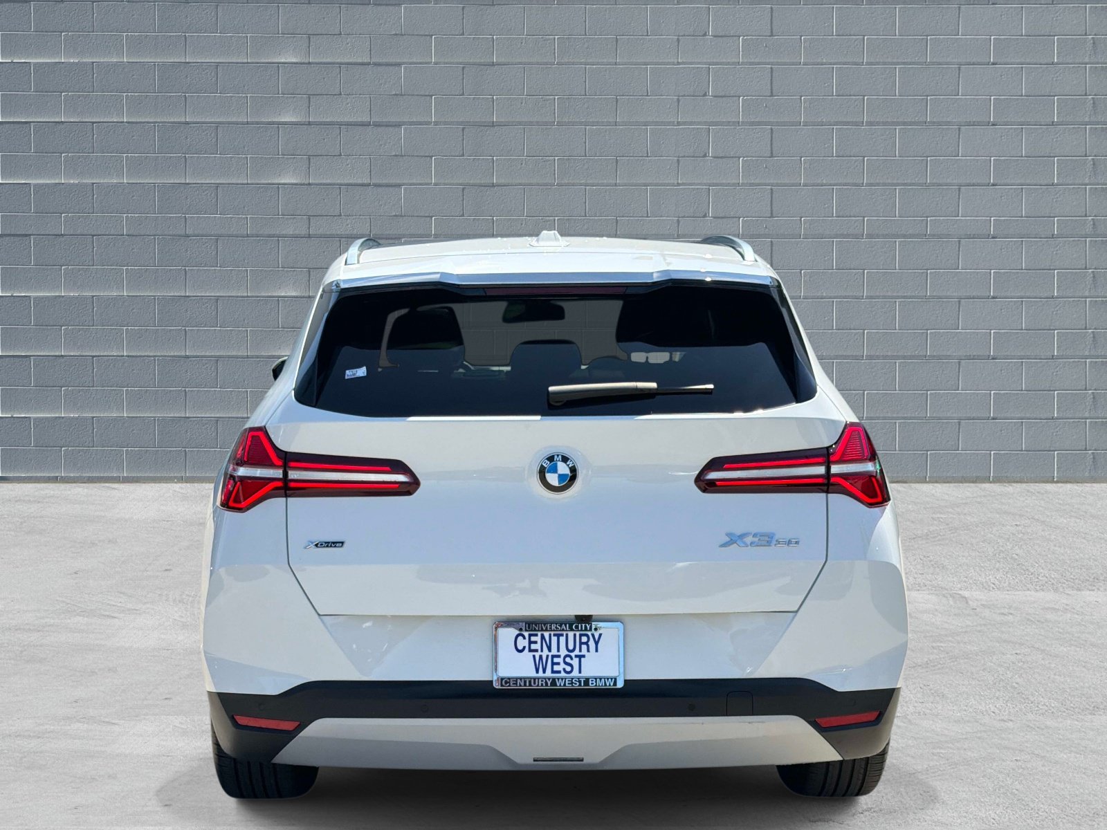 Used 2026 BMW X3 xDrive30i w/ Convenience Package AWD/4WD image 4