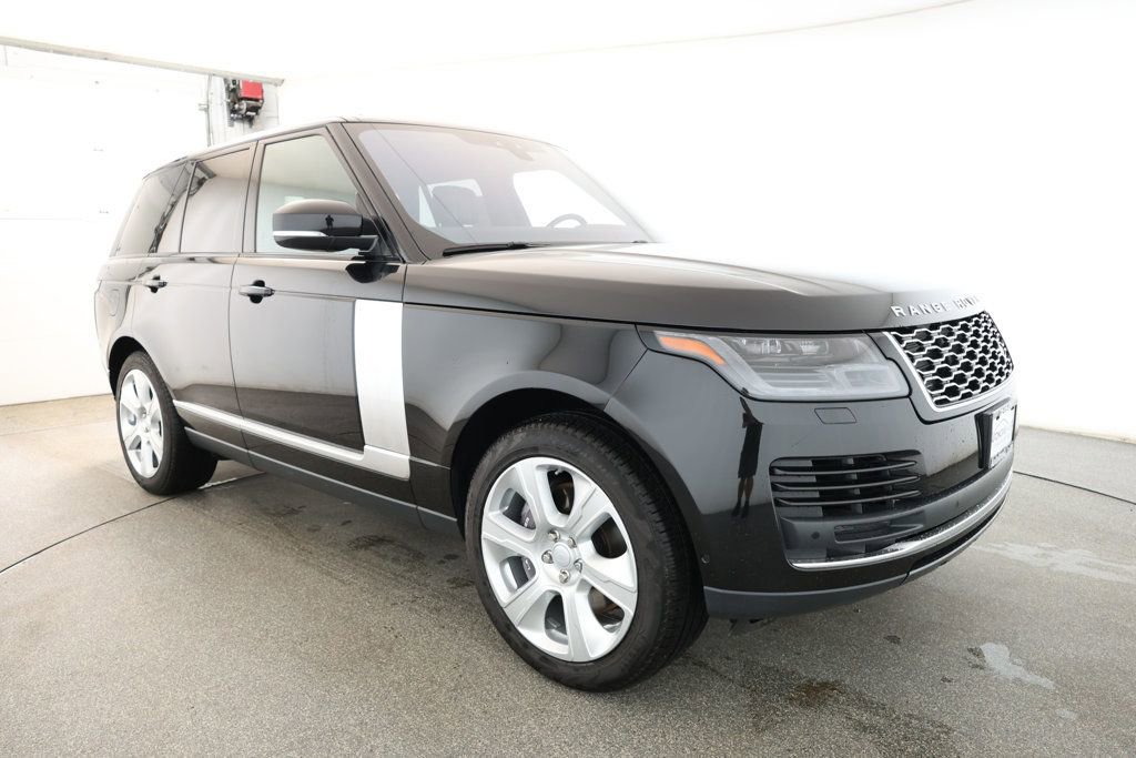 Used 2022 Land Rover Range Rover Westminster Edition image 3