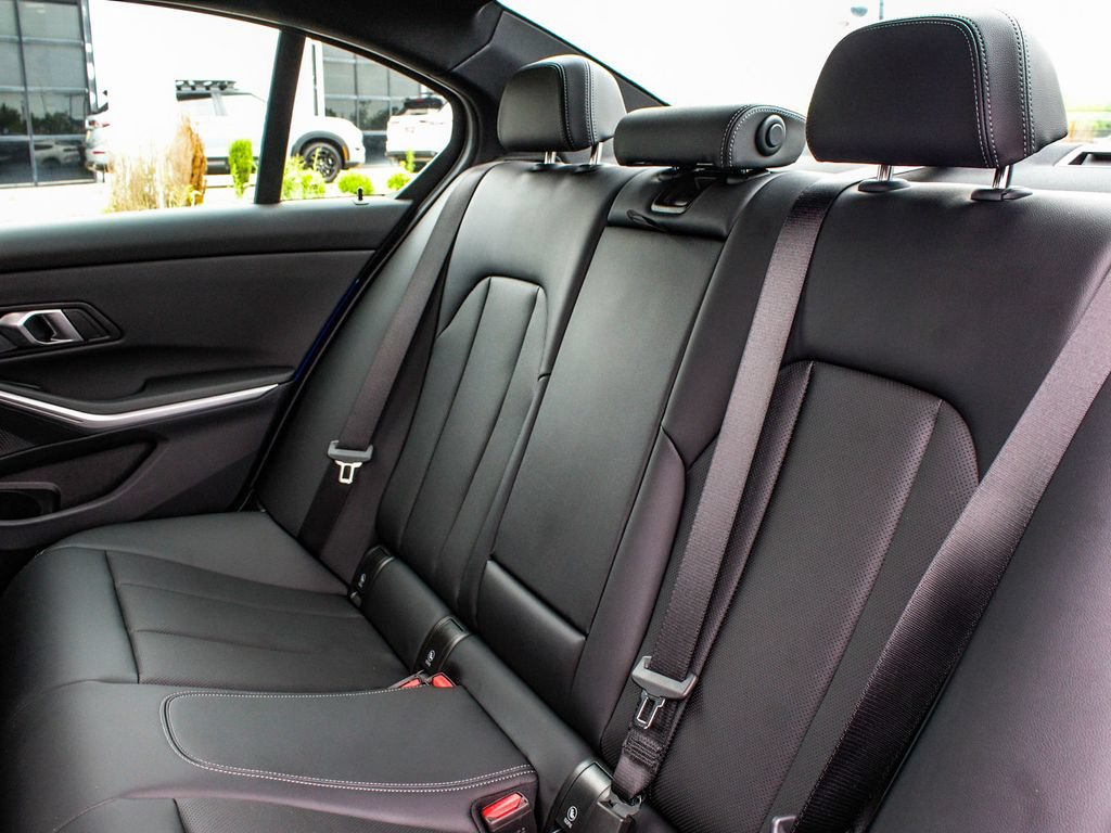 Used 2026 BMW M340i xDrive AWD/4WD image 34