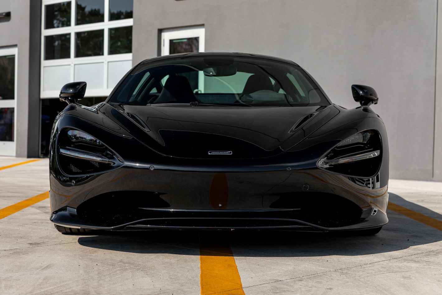 Used 2024 McLaren 750S RWD image 34