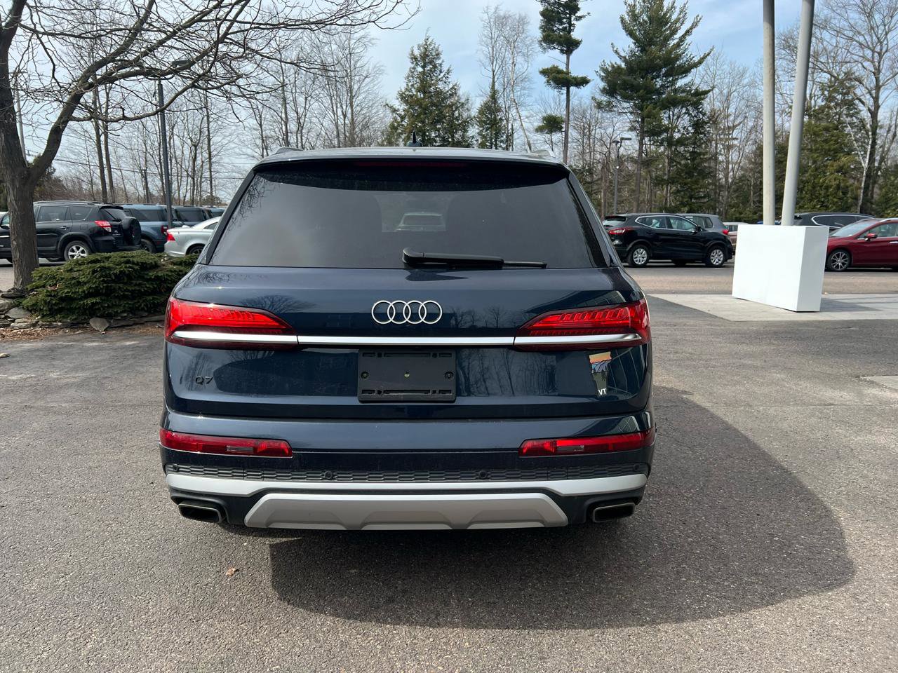 Used 2025 Audi Q7 3.0T Premium w/ Convenience Package AWD/4WD image 4