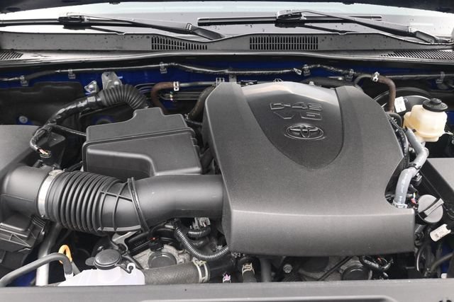 Used 2023 Toyota Tacoma SR5 AWD/4WD image 21