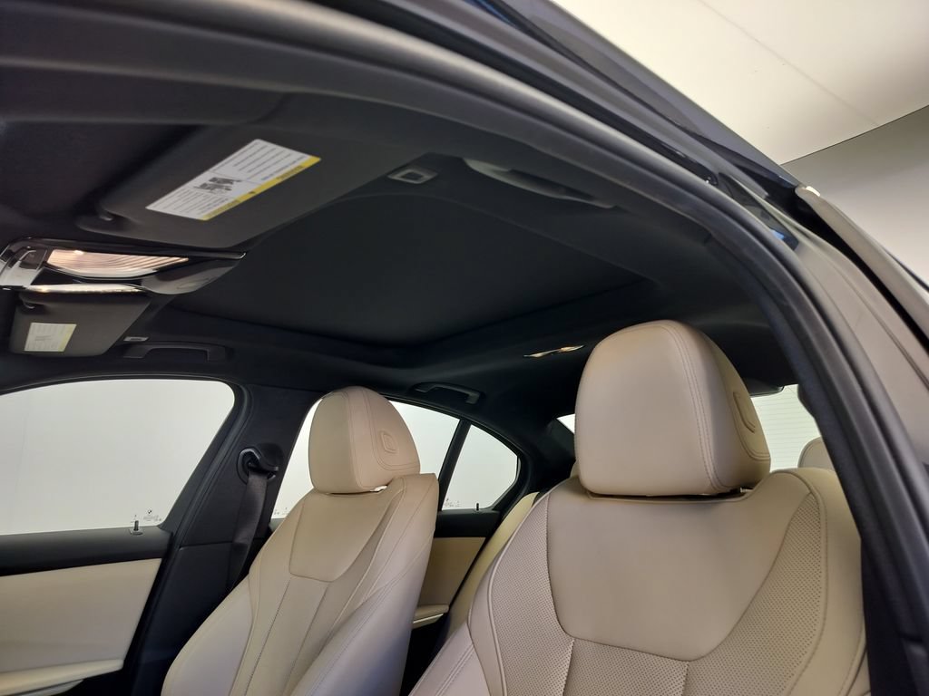 New 2026 BMW 330i Sedan w/ Premium Package RWD image 10