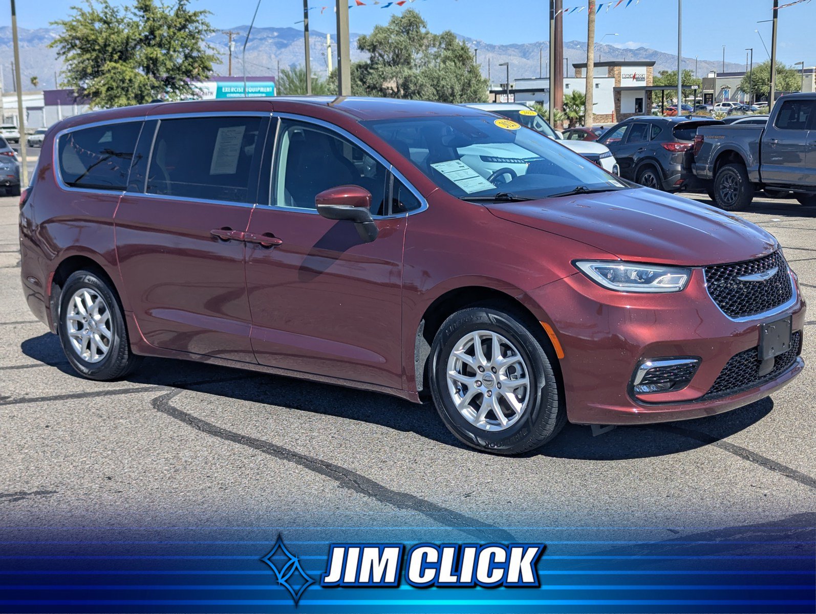 Used 2023 Chrysler Pacifica Touring-L