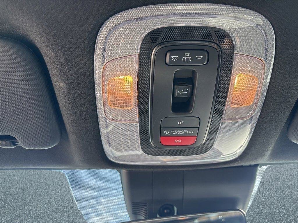 Certified 2025 Hyundai Elantra N Line image 24