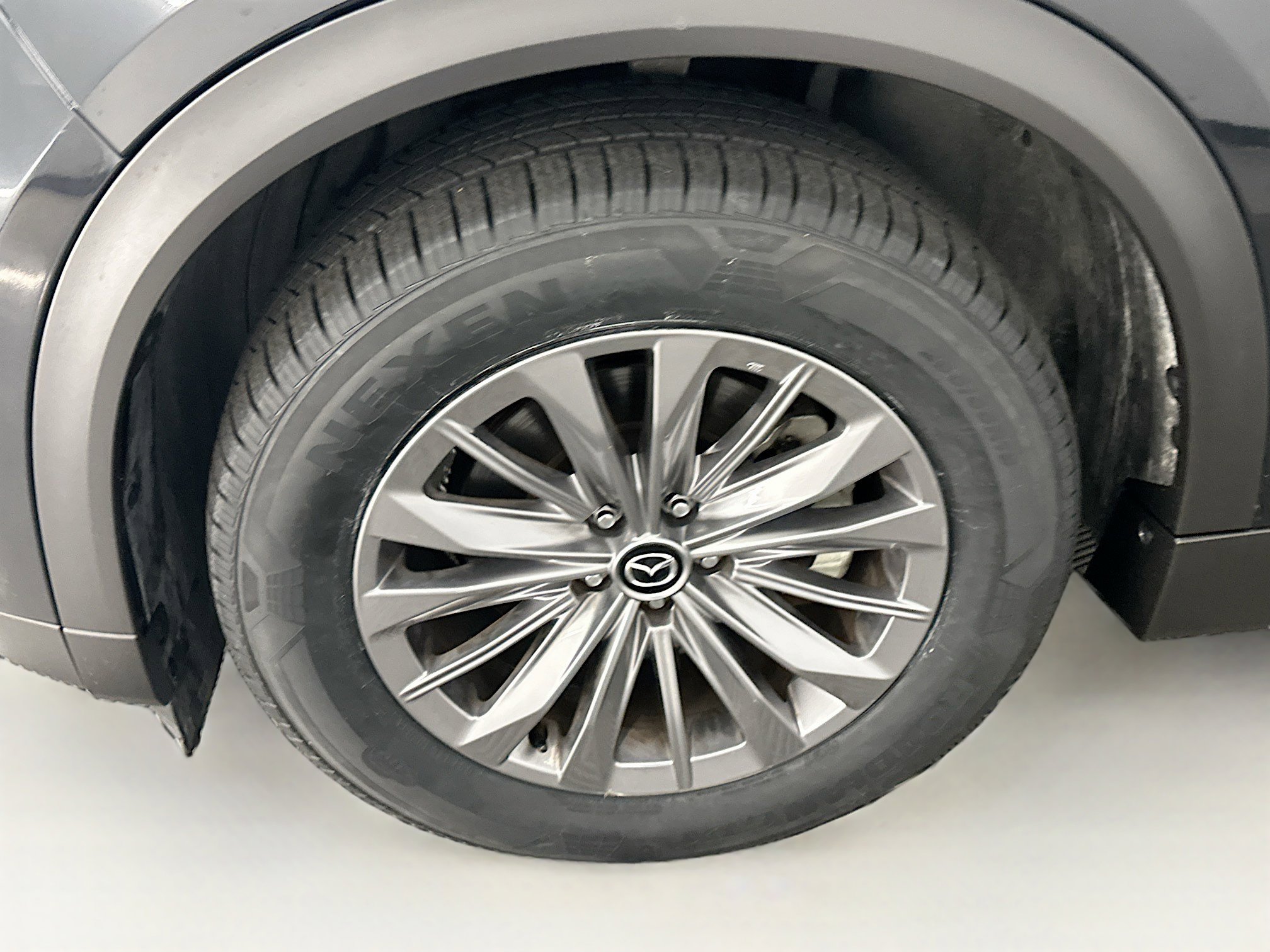 Used 2025 MAZDA CX-90 3.3 Turbo w/ Preferred Package image 11