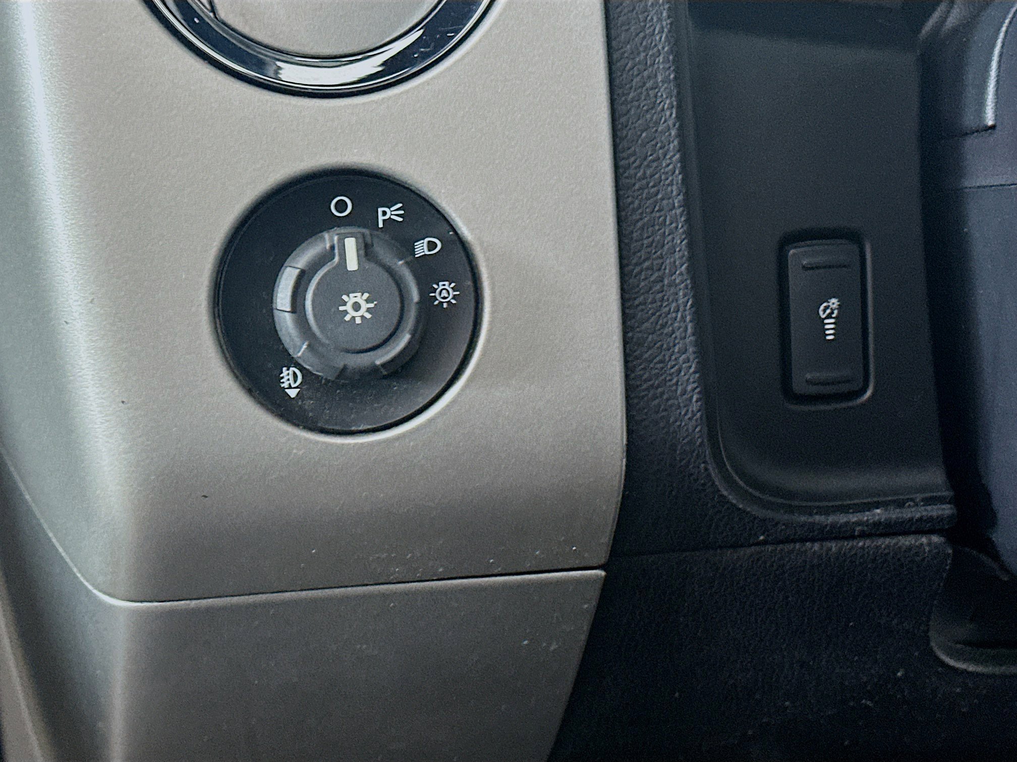 Used 2015 Ford Expedition King Ranch image 17