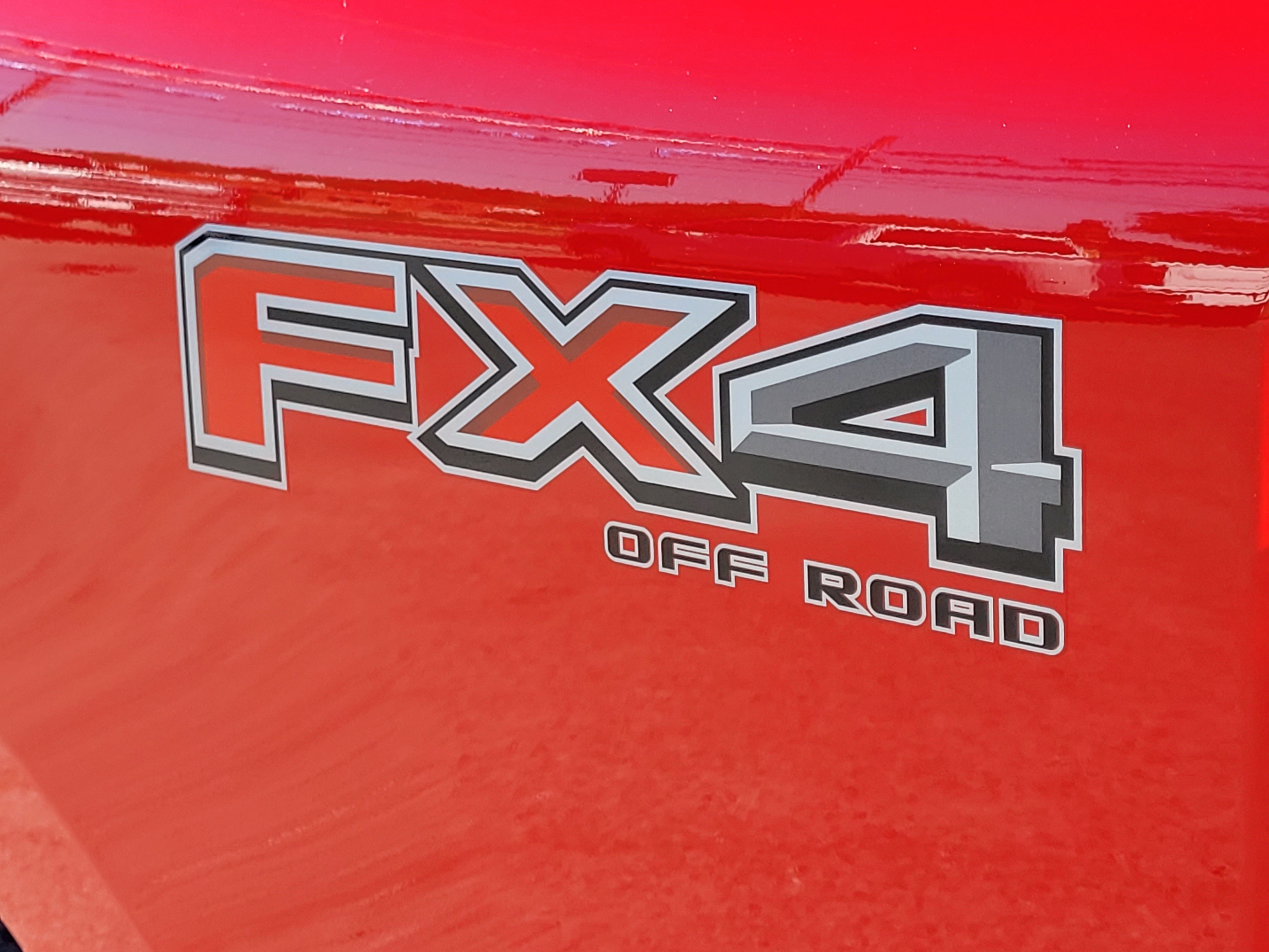 Used 2024 Ford F350 XLT AWD/4WD image 8