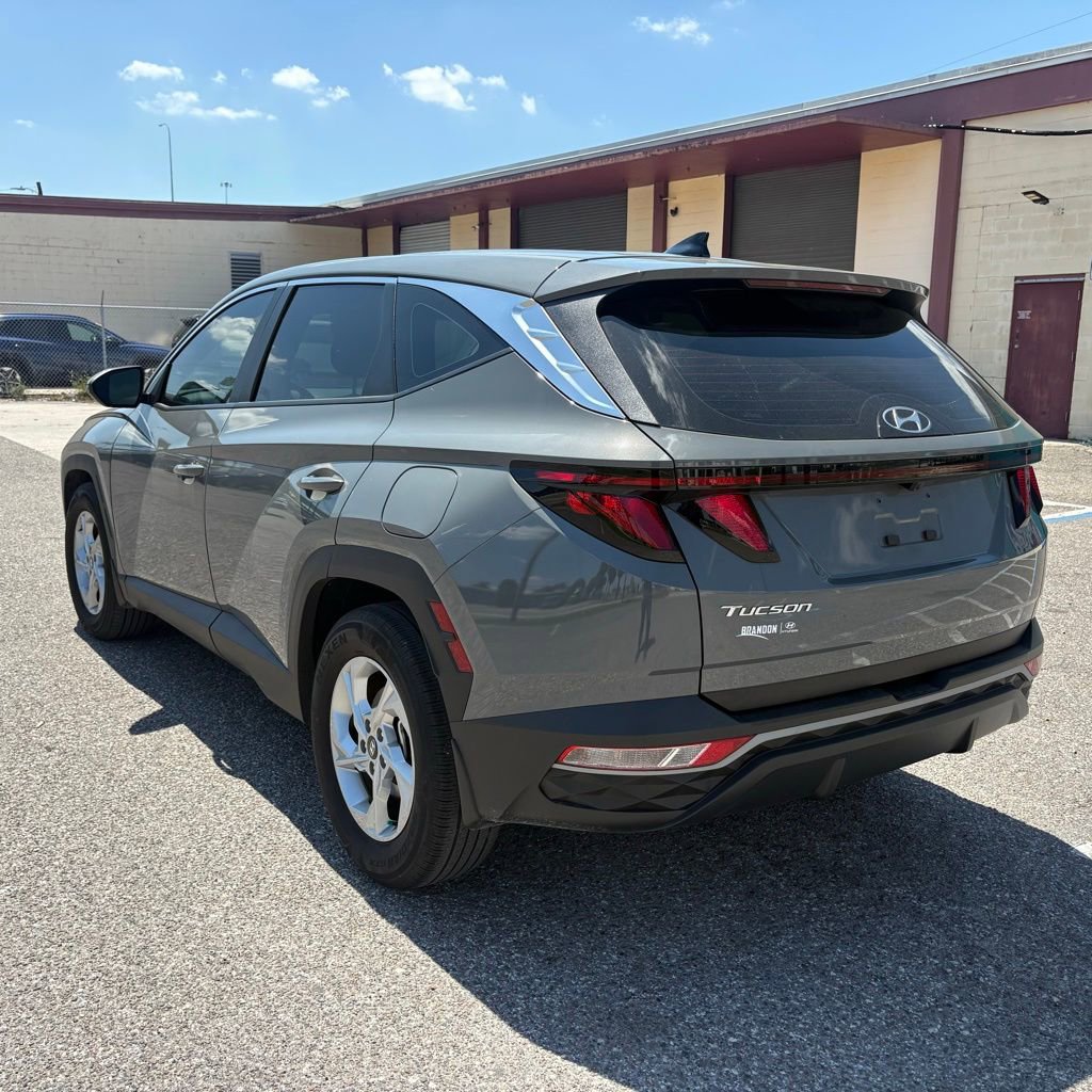 Used 2024 Hyundai Tucson SE image 5