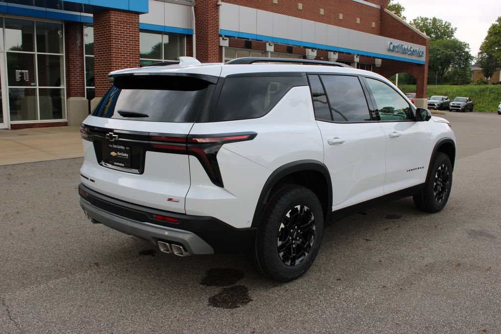 New 2027 Chevrolet Traverse Z71 w/ Enhanced Driving Package AWD/4WD image 39