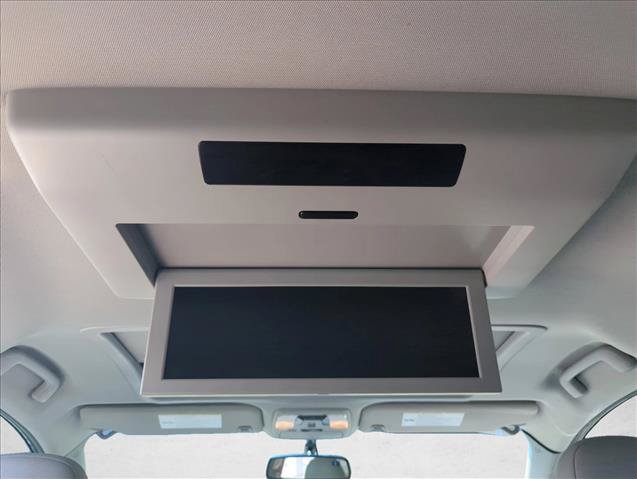 Used 2015 Toyota Sienna XLE Premium FWD image 27