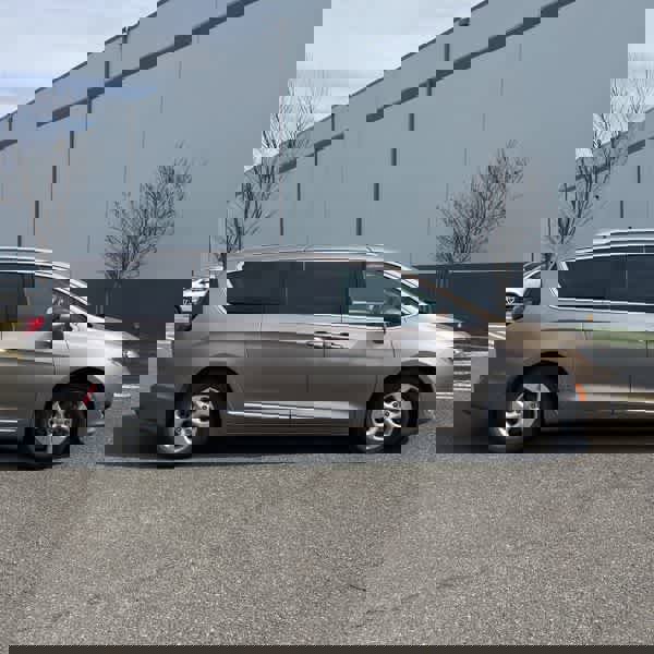 Used 2017 Chrysler Pacifica Touring-L Plus image 6