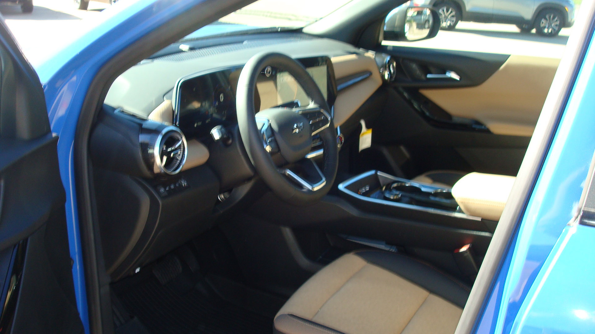 New 2027 Chevrolet Equinox ACTIV w/ Safety and Technology Package AWD/4WD image 8