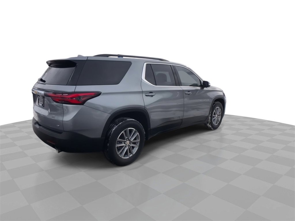 Used 2023 Chevrolet Traverse LT image 8
