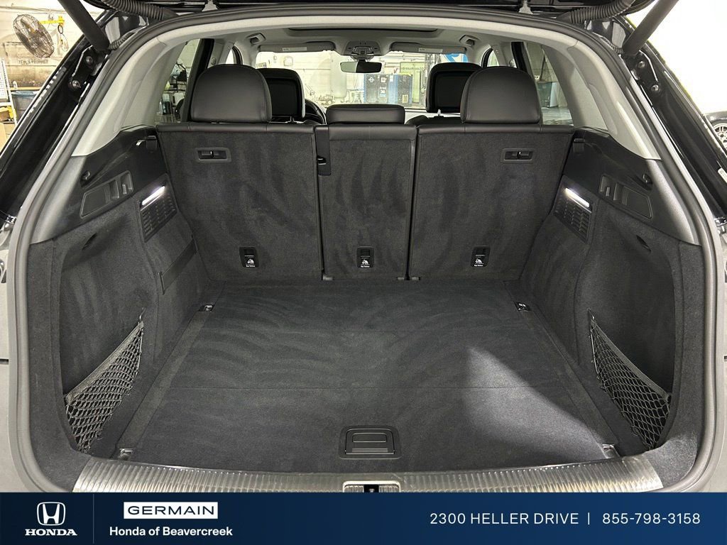 Used 2019 Audi Q5 Prestige w/ Prestige Package image 29