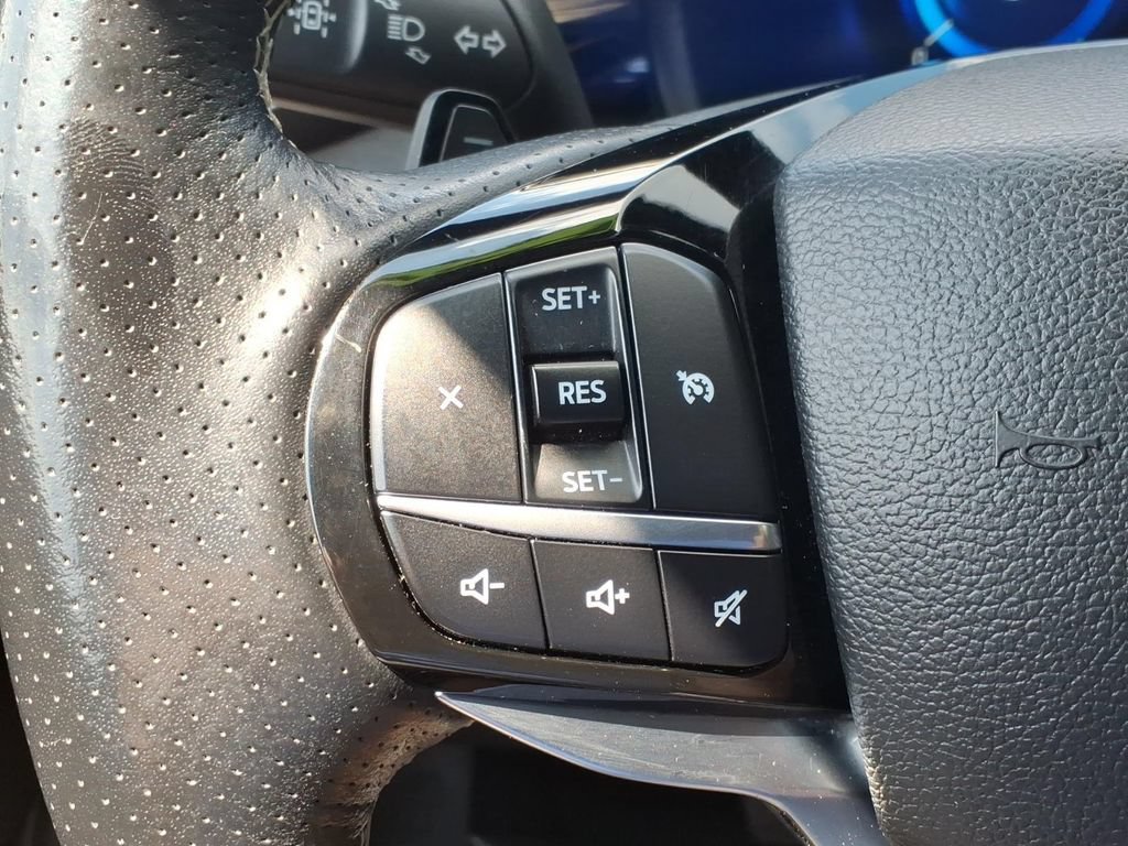 Certified 2022 Ford Explorer ST w/ ST Street Pack AWD/4WD image 7