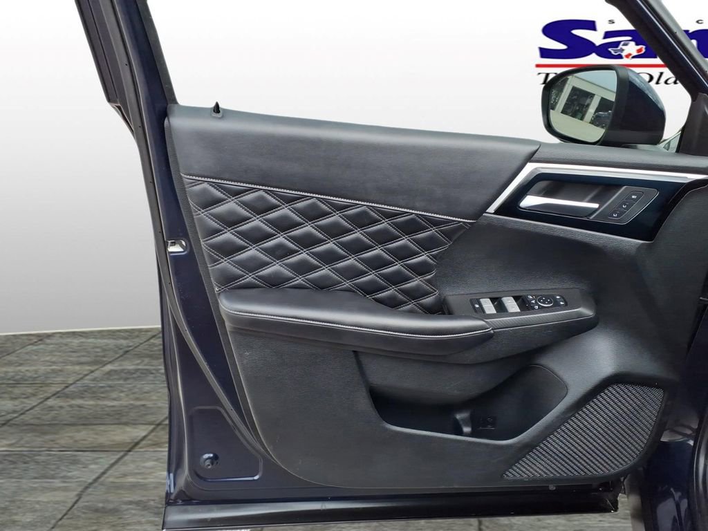 Used 2022 Mitsubishi Outlander SEL AWD/4WD image 11