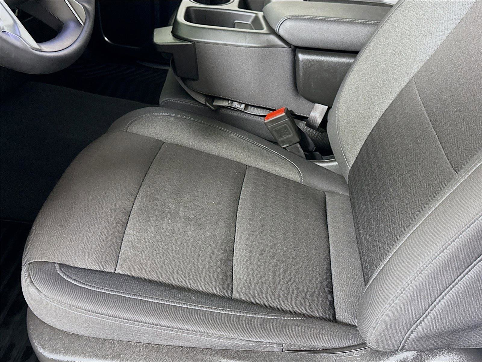 Used 2025 Chevrolet Silverado 1500 LT image 13