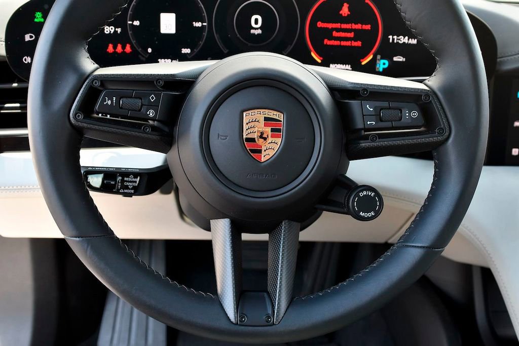 Used 2020 Porsche Taycan 4S image 42