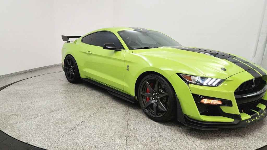 Used 2020 Ford Mustang Shelby GT500 w/ Carbon Fiber Track Pack RWD image 7