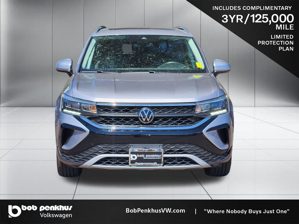 Used 2023 Volkswagen Taos SE w/ Panoramic Sunroof Package AWD/4WD image 22