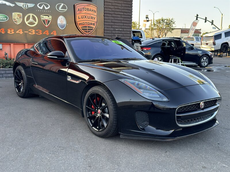 Used 2018 Jaguar F-TYPE Coupe RWD image 18