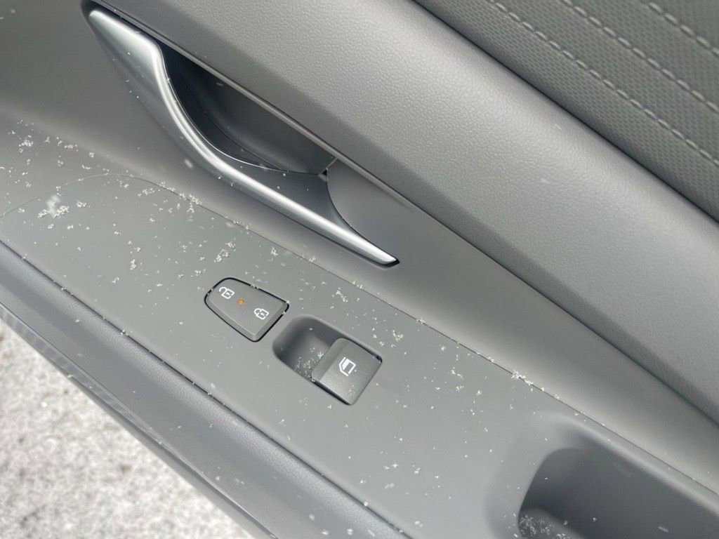 New 2024 Hyundai Elantra SEL w/ Convenience Package image 19