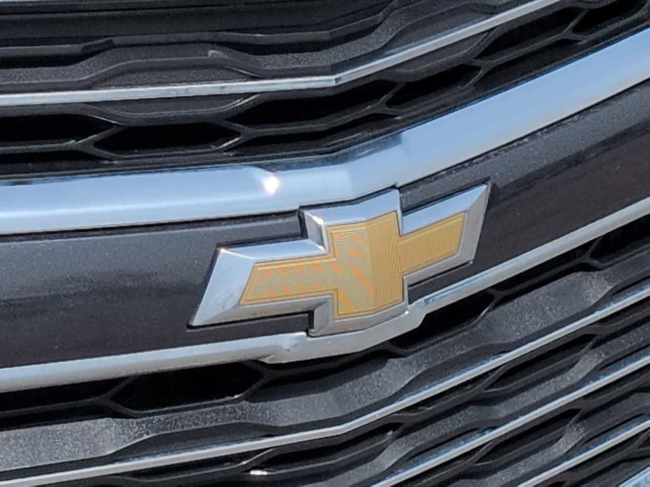 Used 2017 Chevrolet Malibu Premier FWD image 11