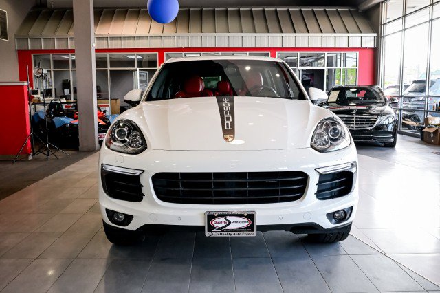 Used 2018 Porsche Cayenne Platinum Edition AWD/4WD image 3