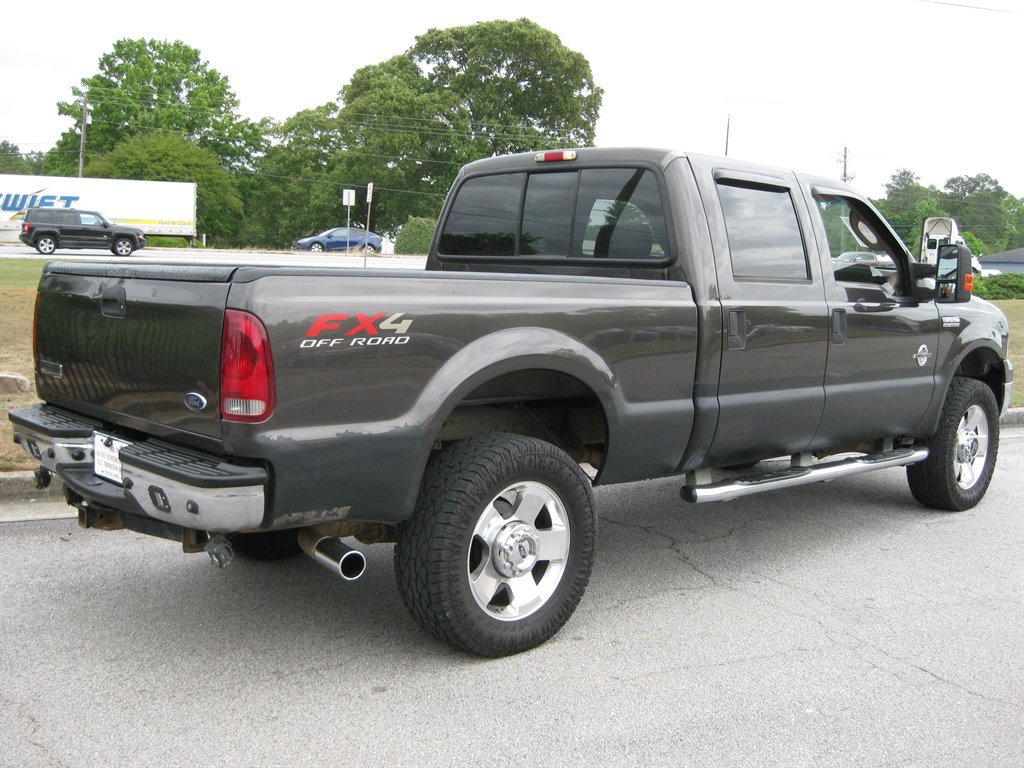 Used 2006 Ford F250 Lariat AWD/4WD image 7
