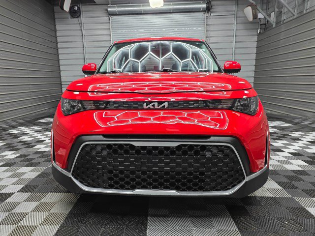 Used 2025 Kia Soul S FWD image 4