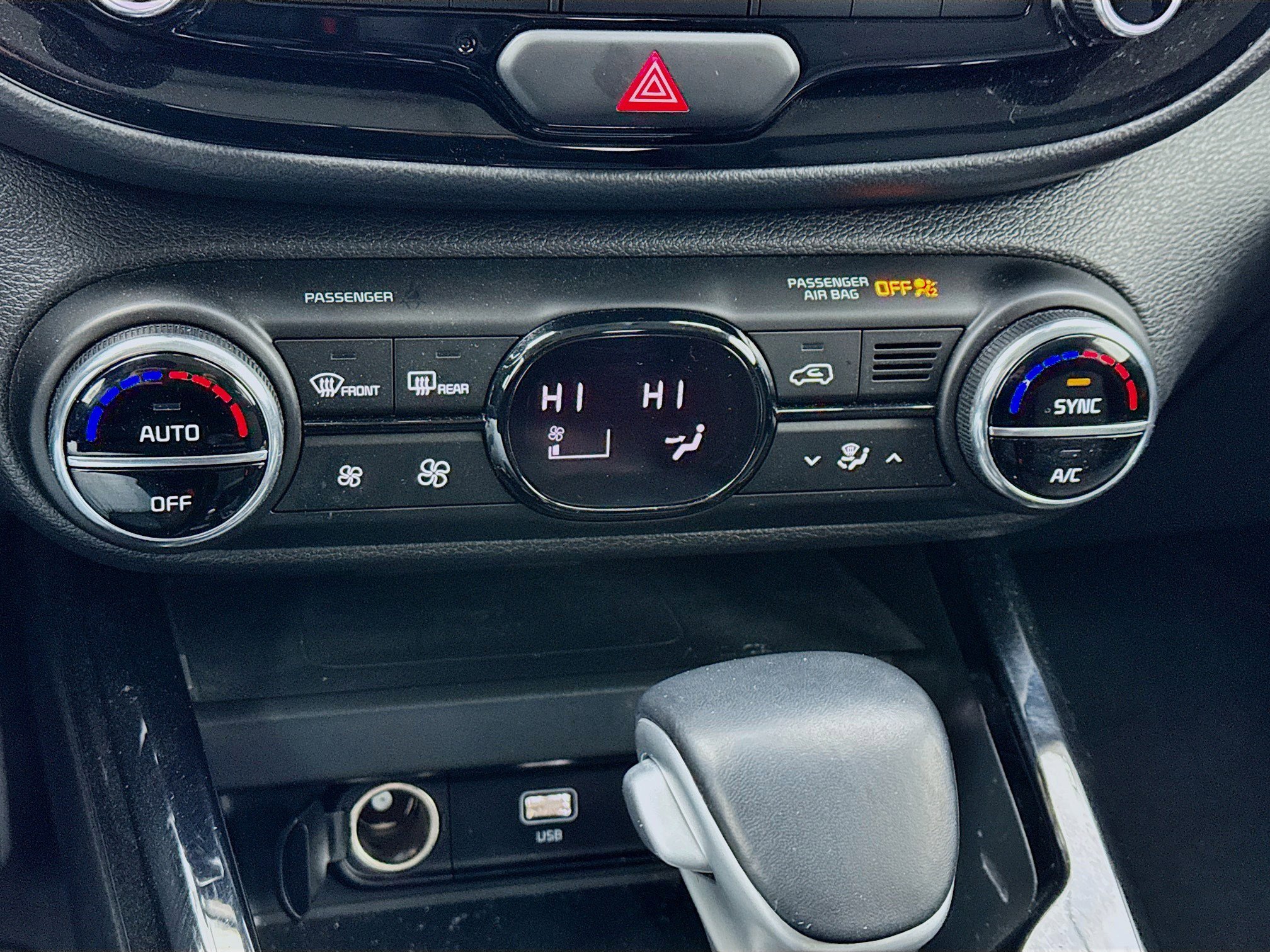 Used 2023 Kia Soul EX FWD image 12