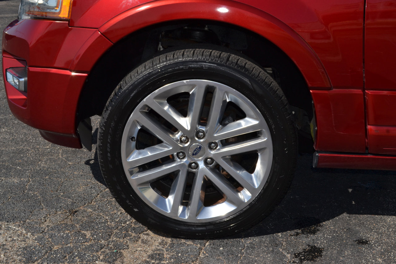 Used 2016 Ford Expedition Limited w/ Equipment Group 301A image 55